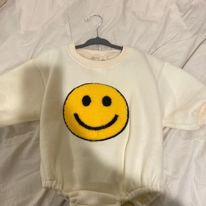 Super cute smiley face onesie- one once